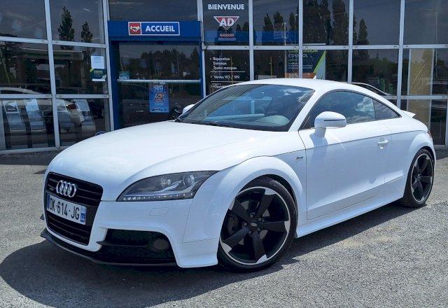 AUDI TT