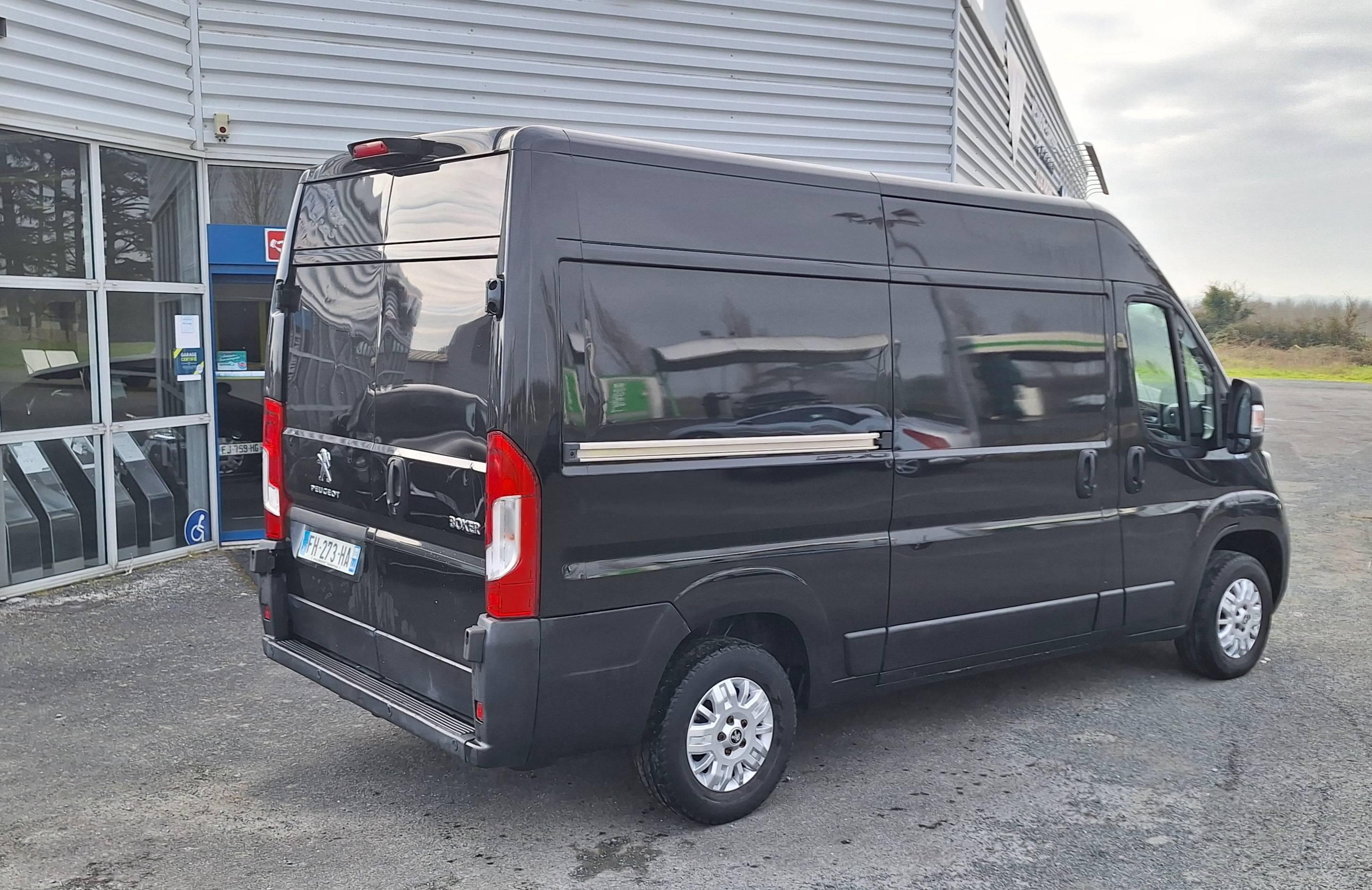 PEUGEOT BOXER
