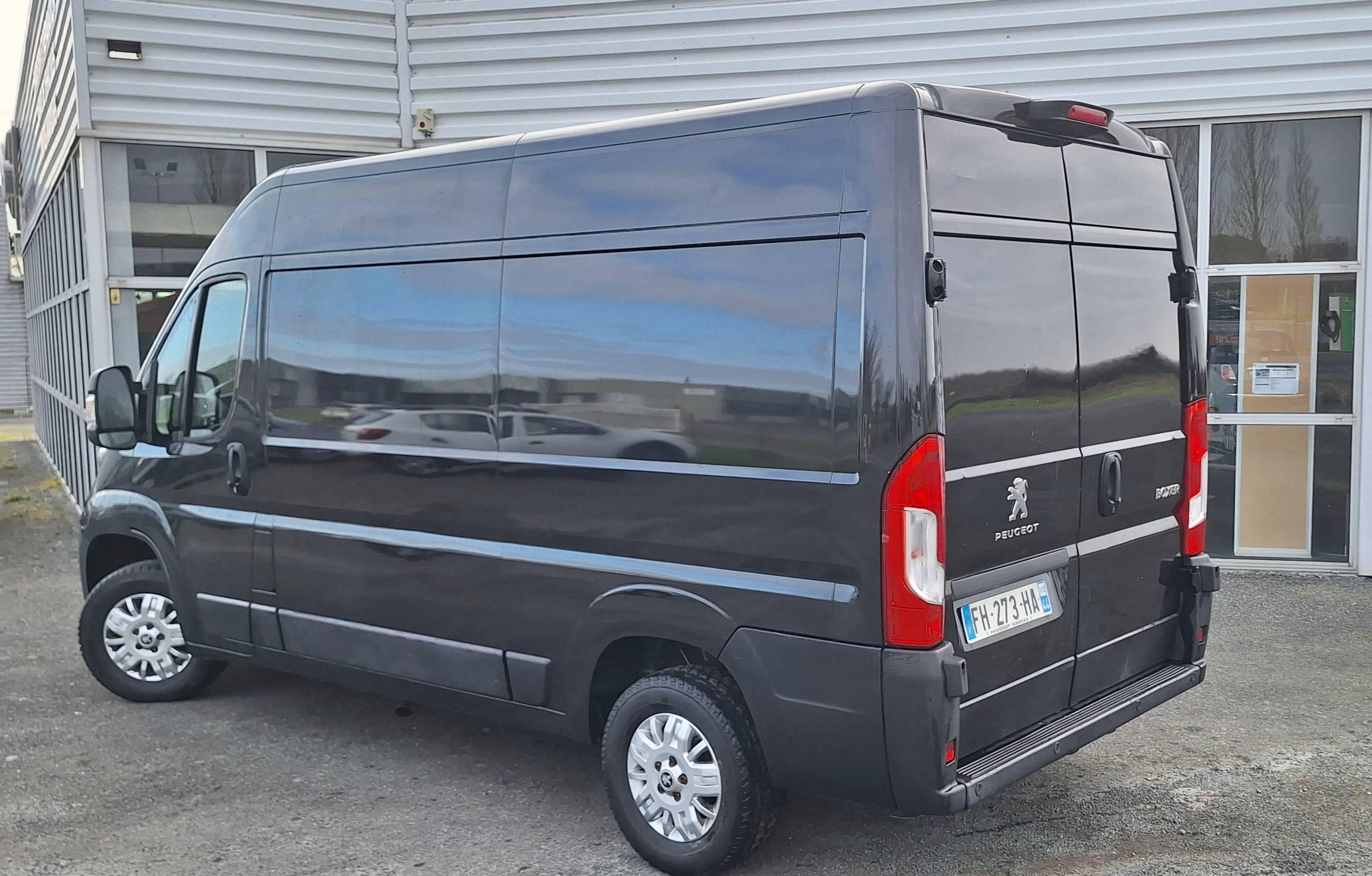 PEUGEOT BOXER