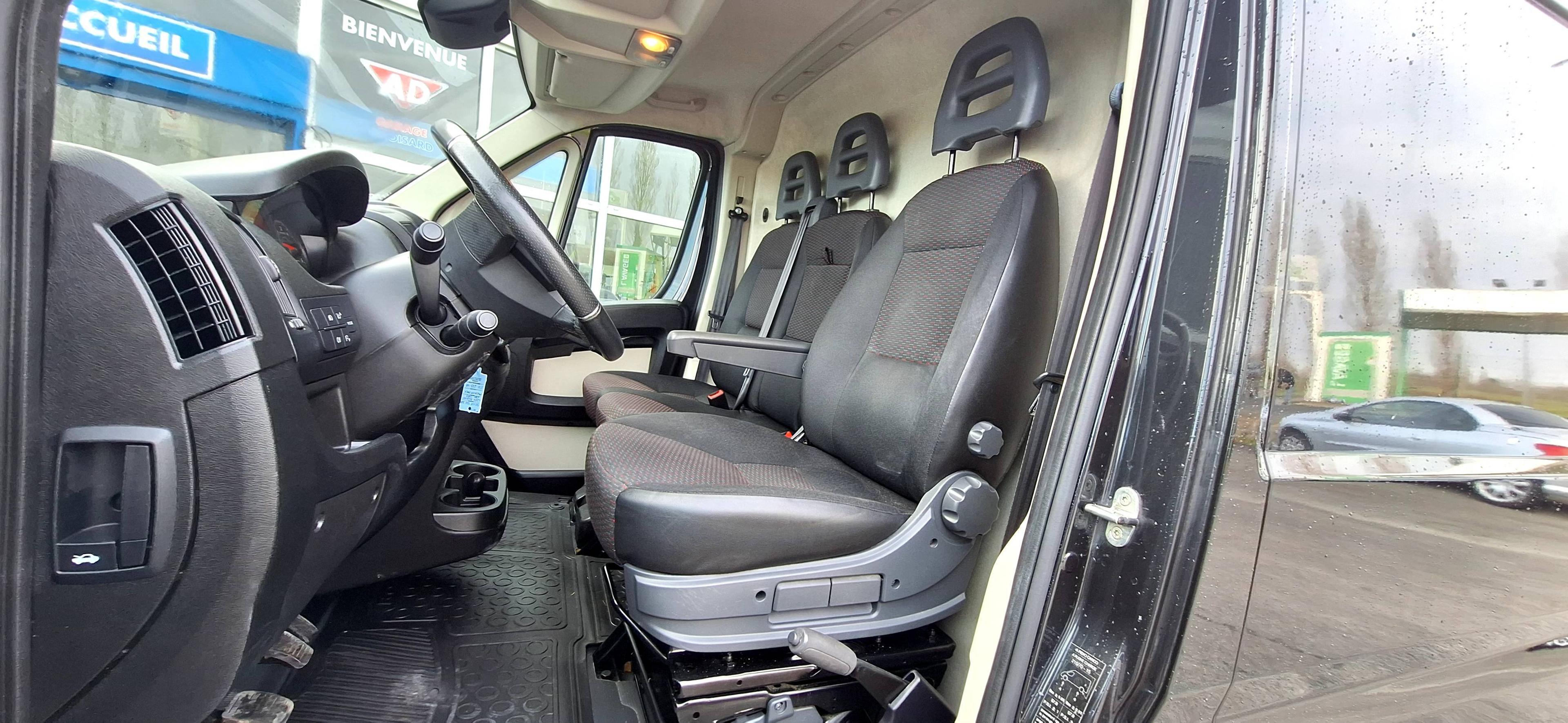 PEUGEOT BOXER