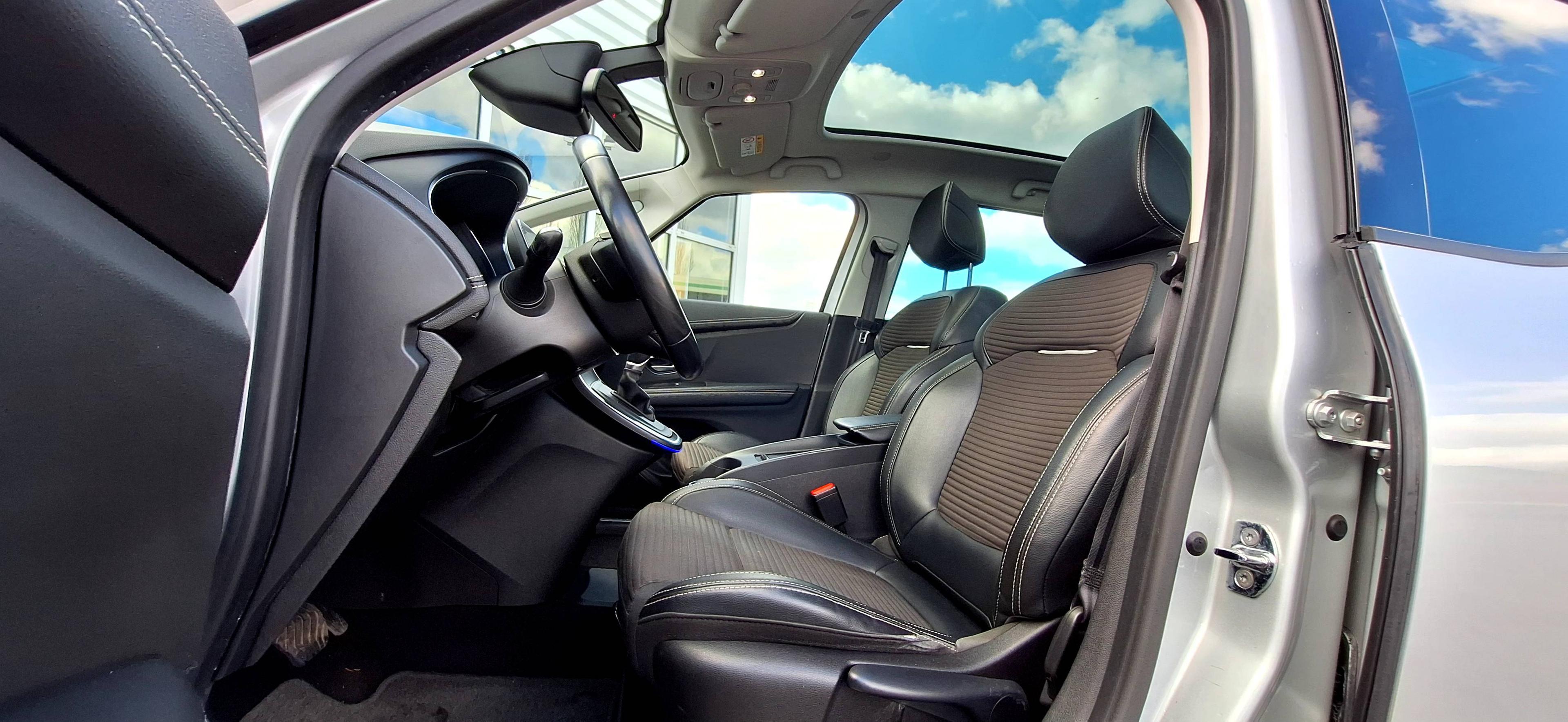 RENAULT GRAND SCENIC