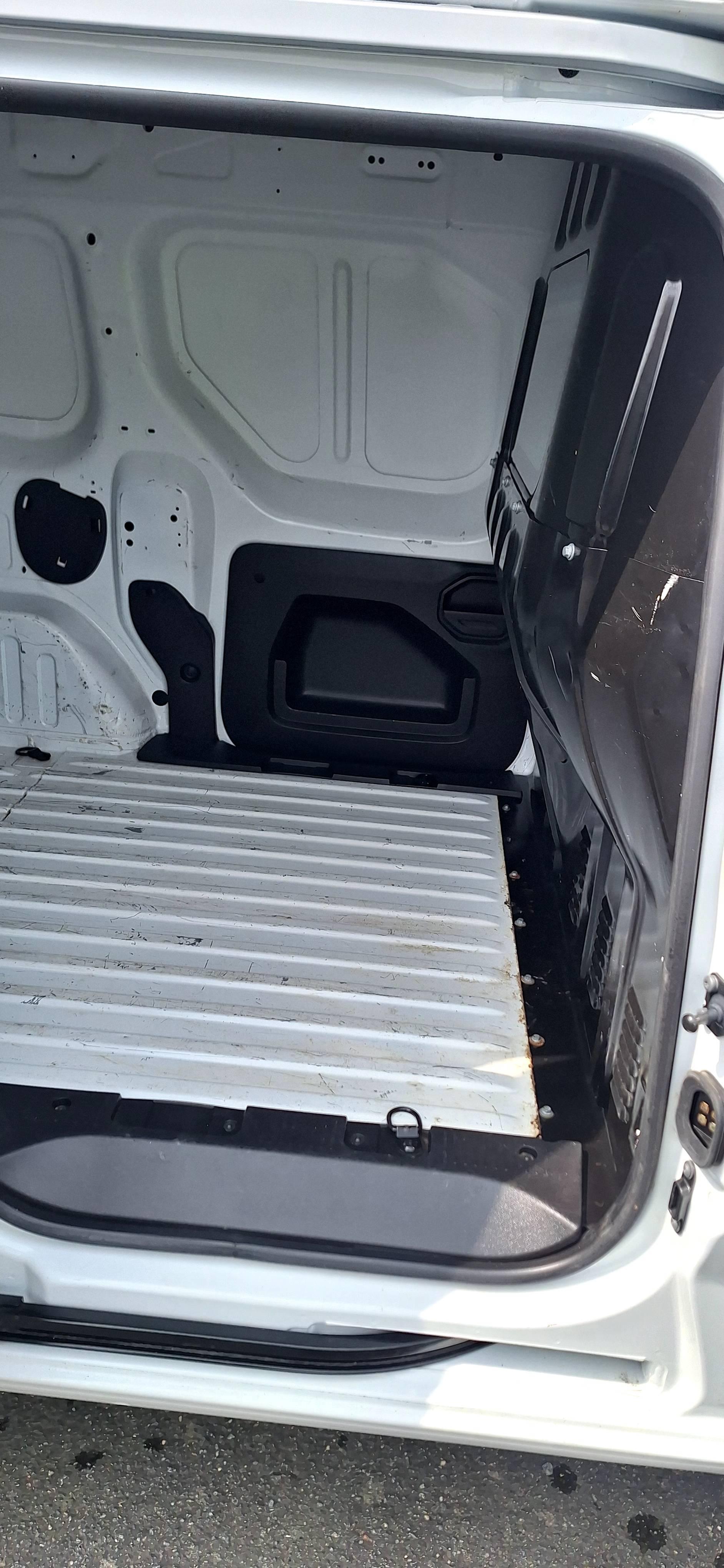 RENAULT KANGOO VAN