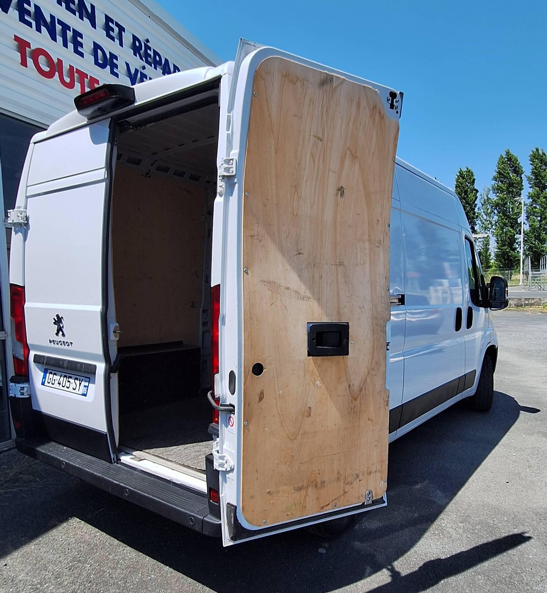 PEUGEOT BOXER