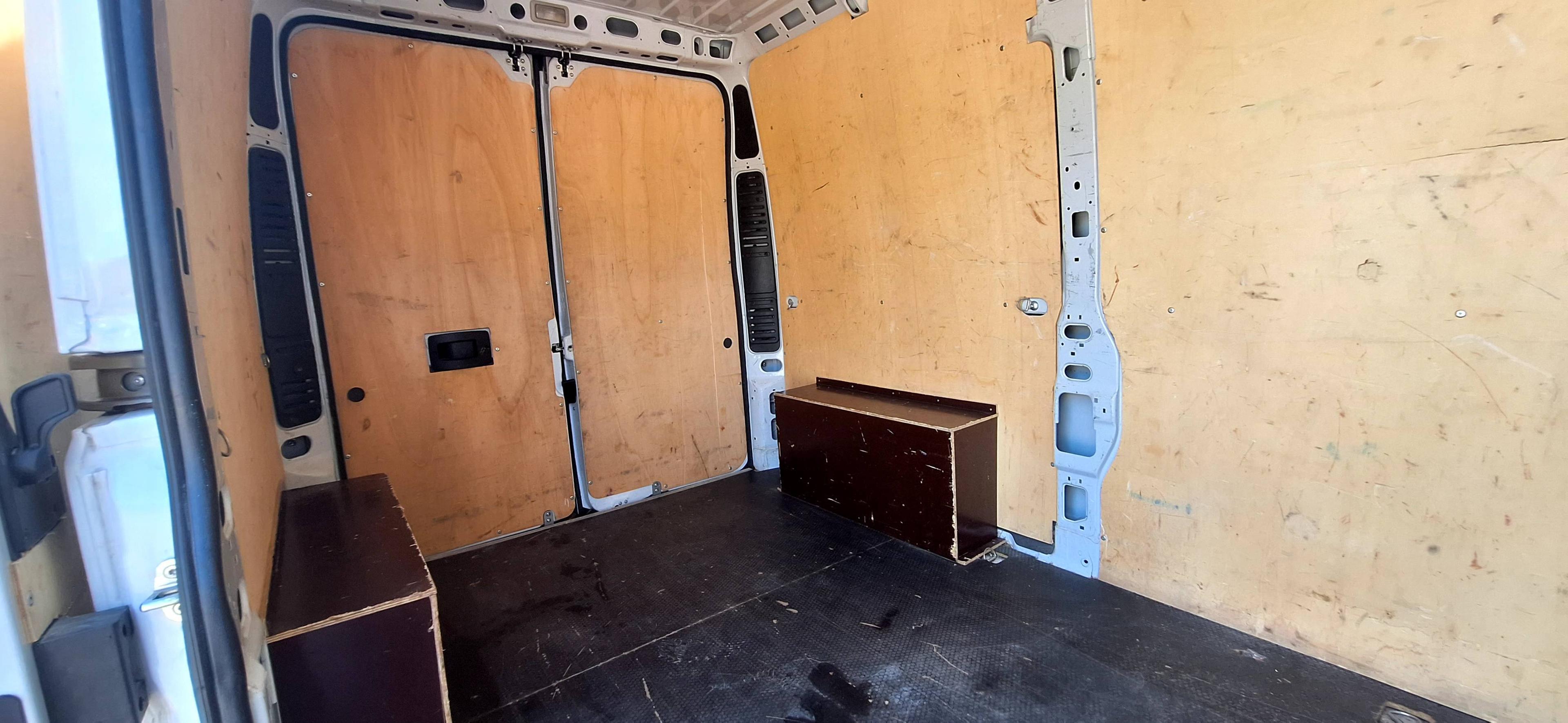 PEUGEOT BOXER