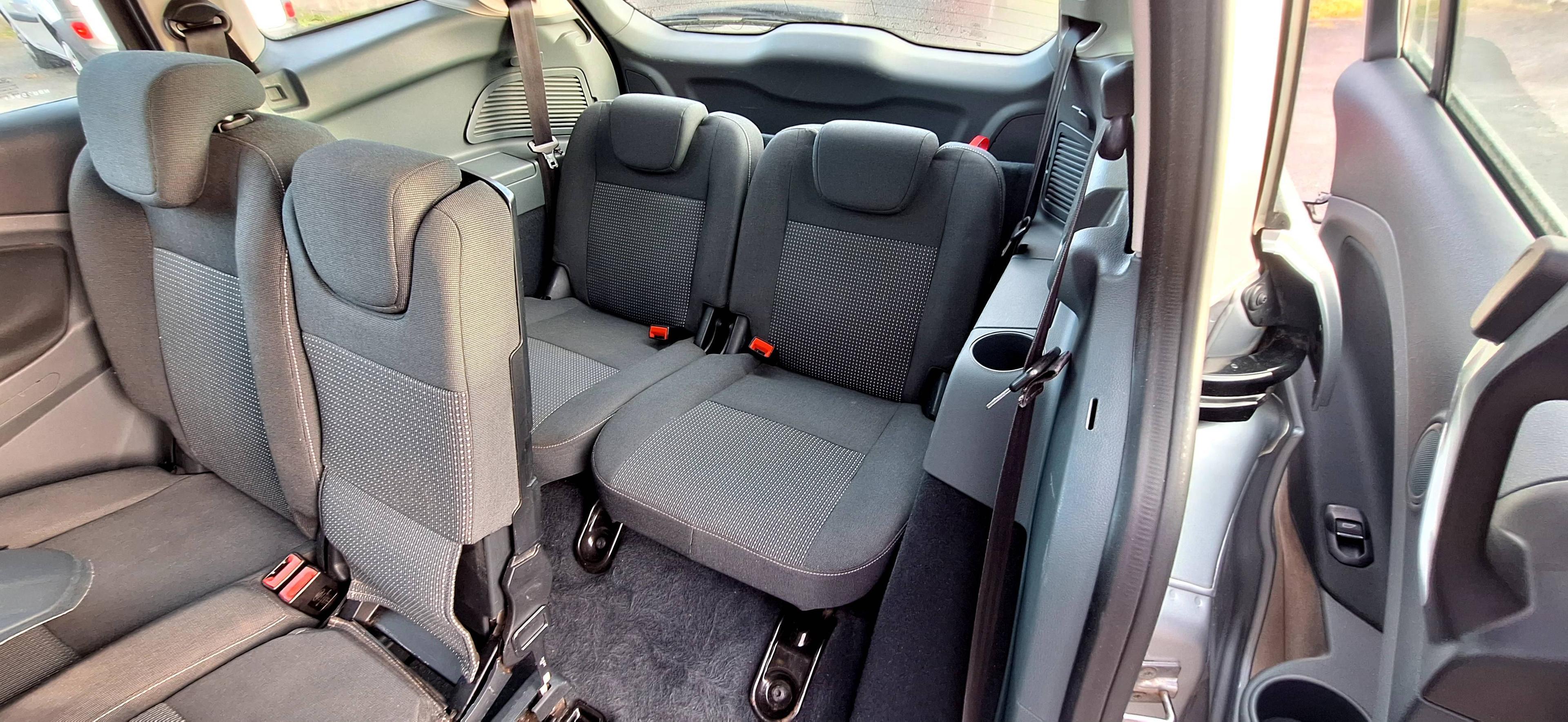 FORD GRAND C-MAX
