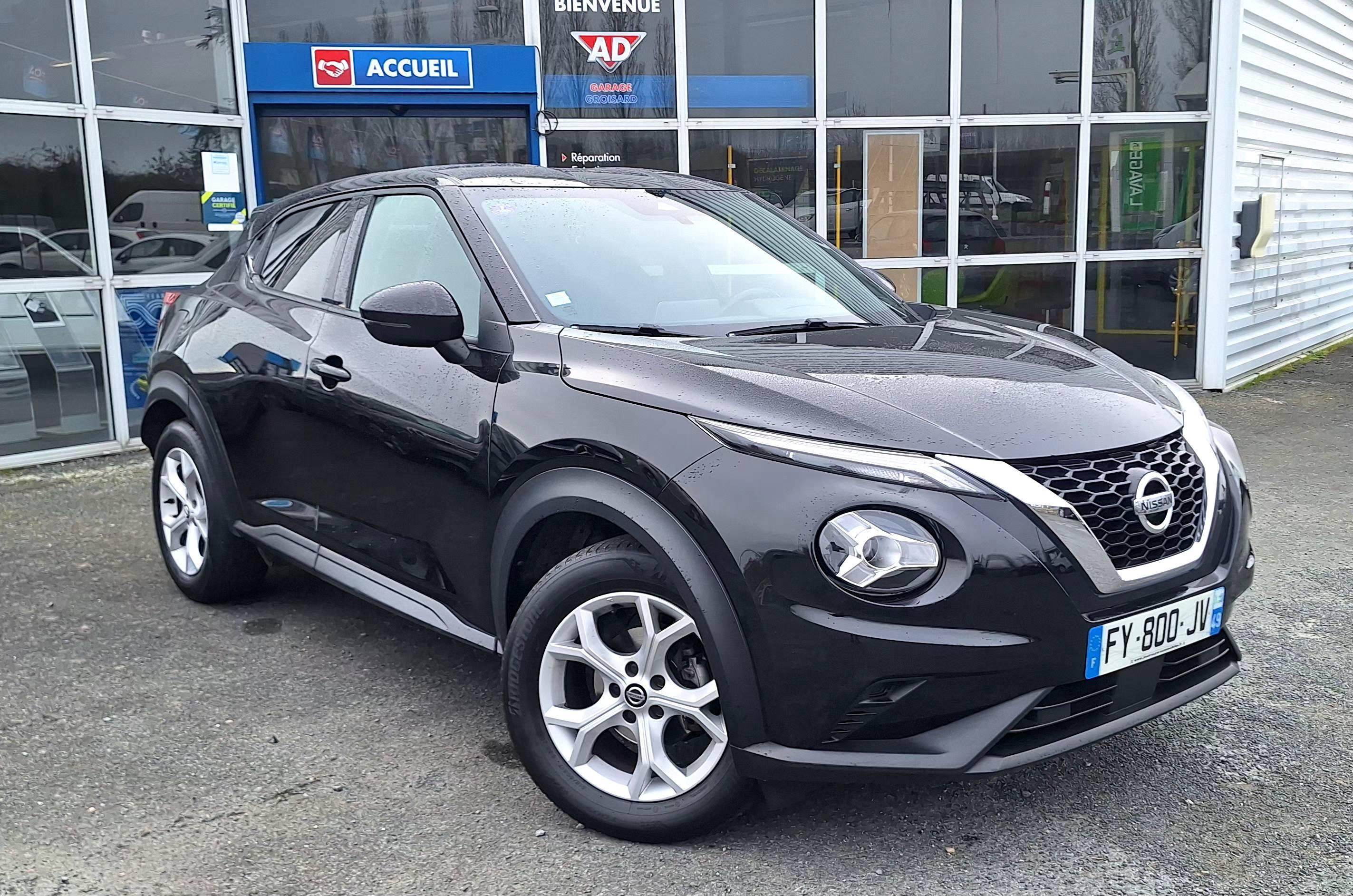 NISSAN JUKE