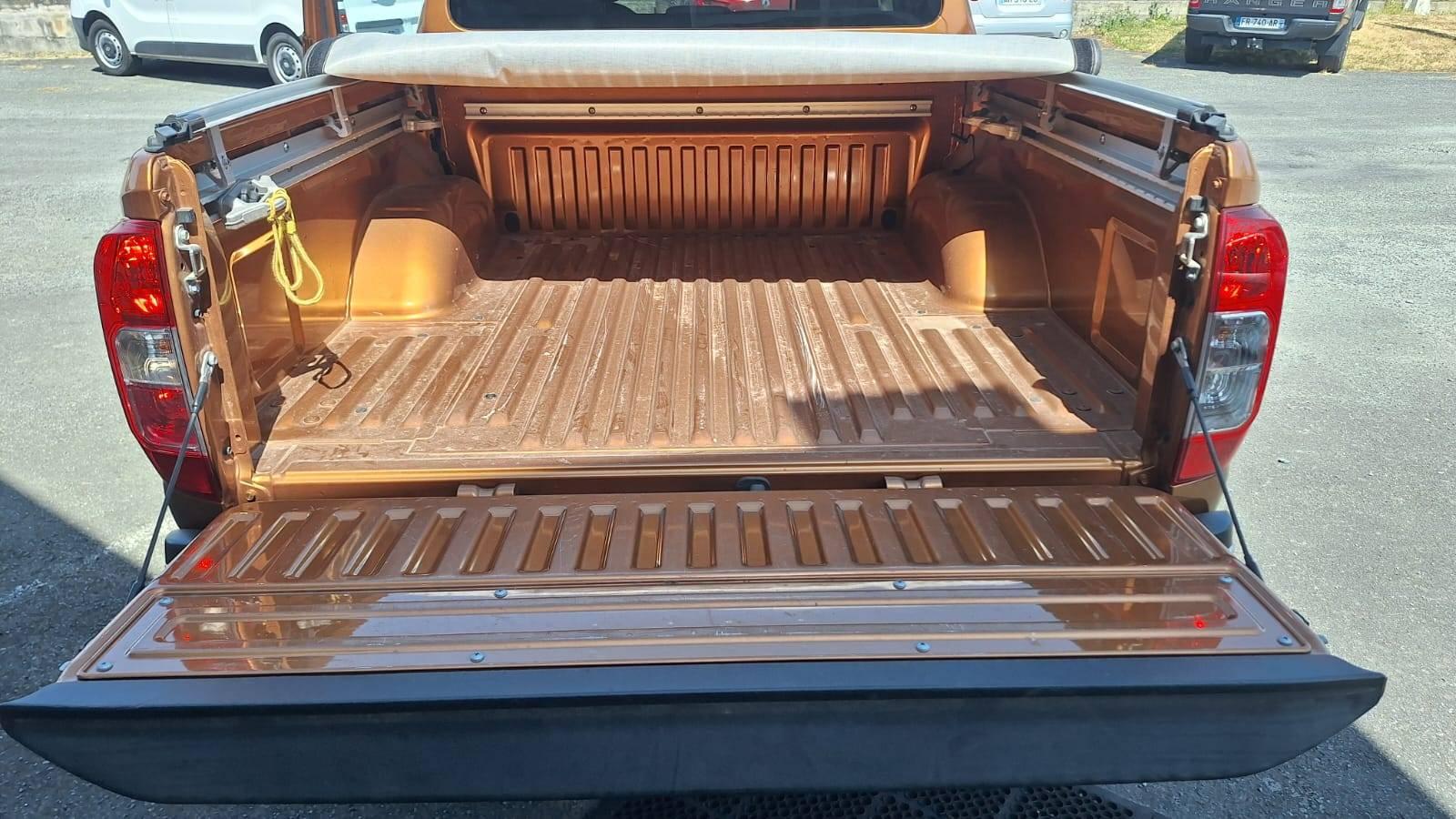 NISSAN NP300 NAVARA