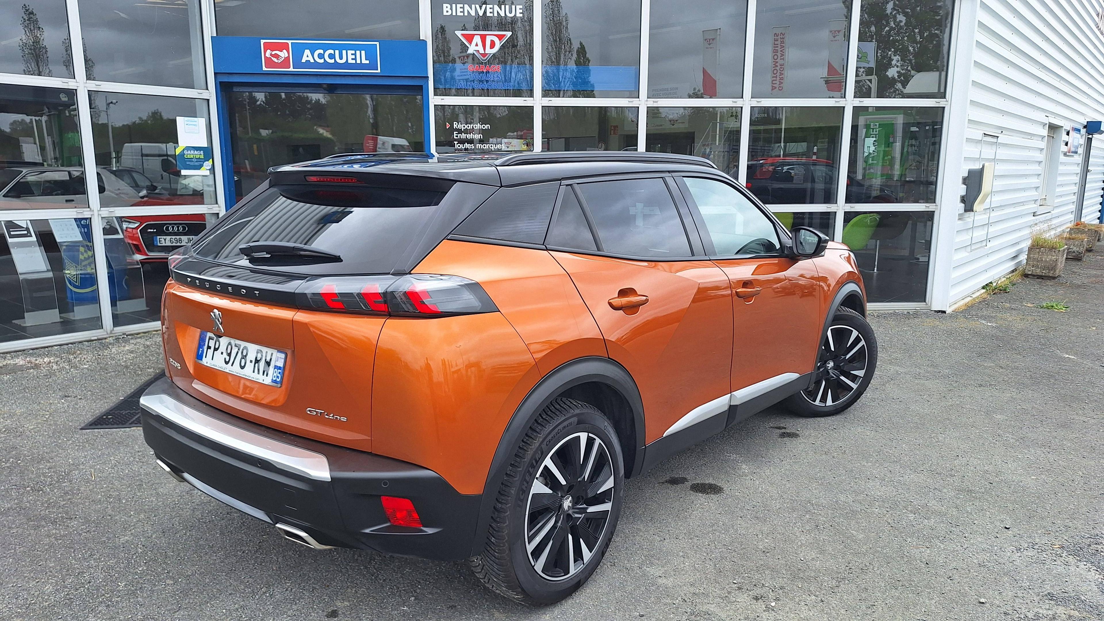 PEUGEOT 2008